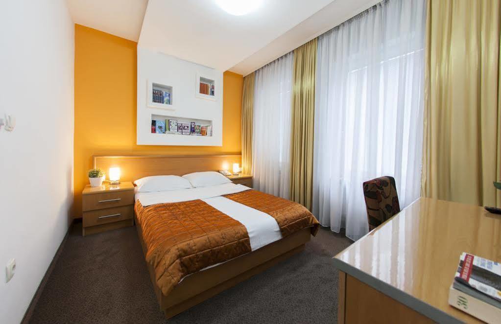 Hotel Boutique 36 Sarajevo Ngoại thất bức ảnh