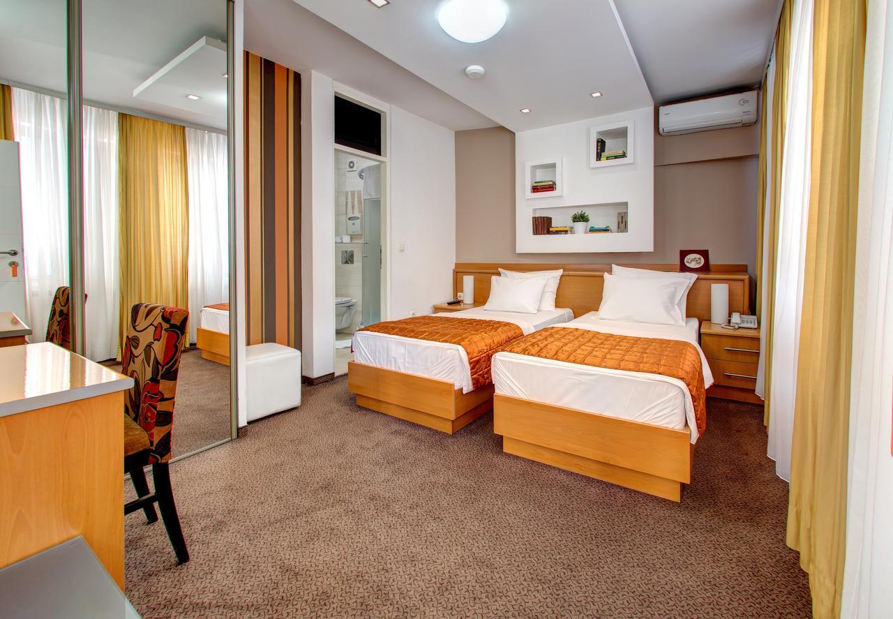 Hotel Boutique 36 Sarajevo Ngoại thất bức ảnh